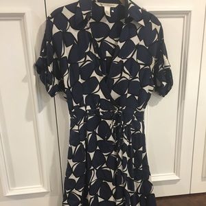 DVF tie wrap dress with pockets!